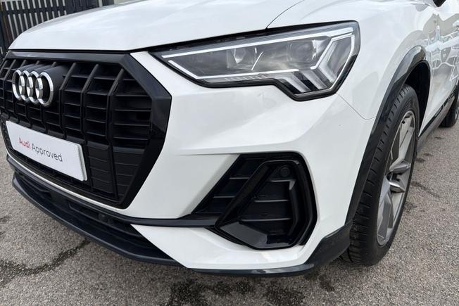 Audi Q3 Photo 31