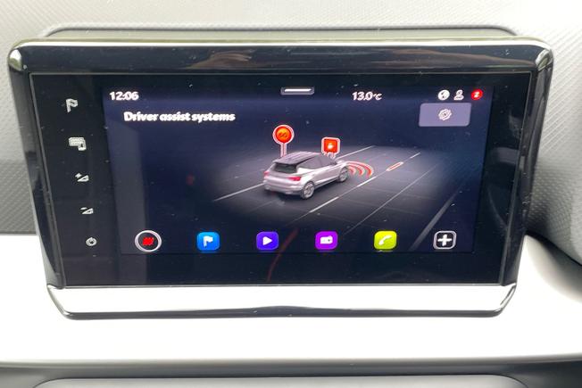 SEAT Arona Photo 30