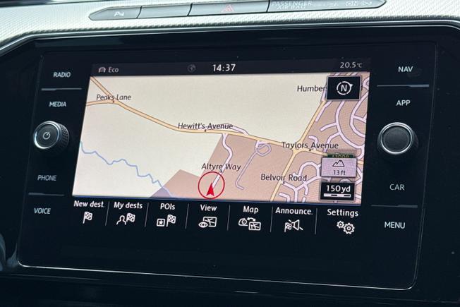 VOLKSWAGEN Arteon Photo 14