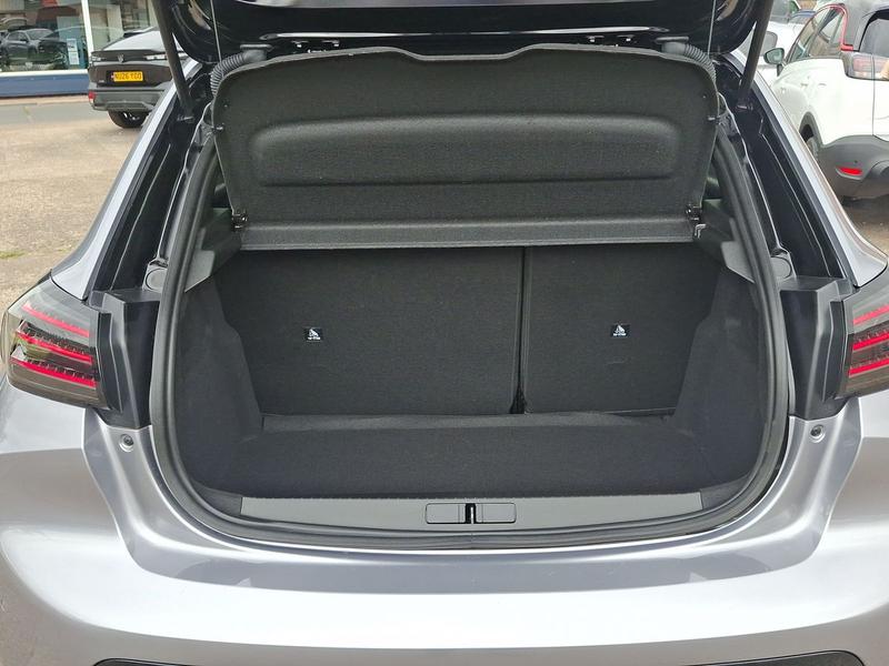 Used Peugeot 208 NU26BYC 18