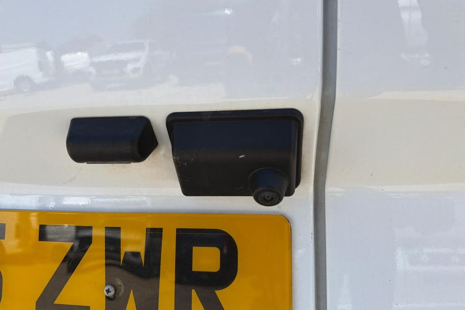 Used Ford TRANSIT CUSTOM LG25ZWR 21
