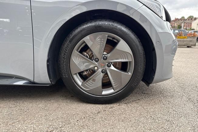 CUPRA Born Photo 5