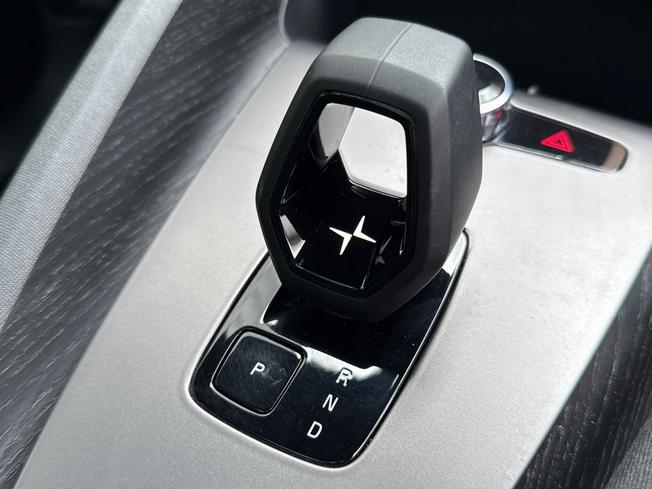 POLESTAR Polestar 2 Photo 55