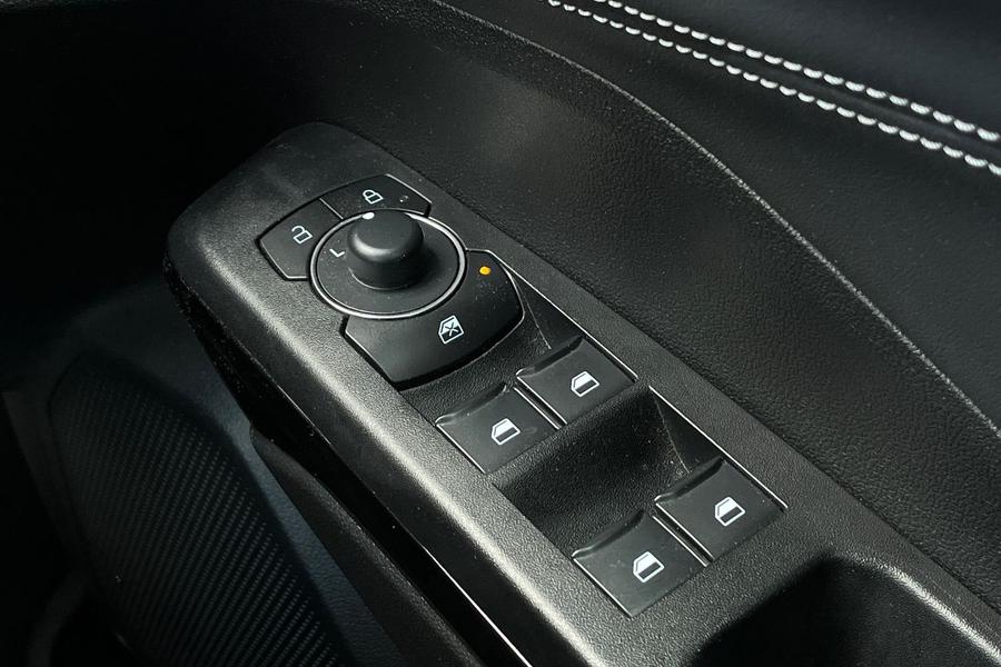 Ford Puma Photo autoimg-67cff27fef3247e37de7af1048bf885a0471cd75.jpg
