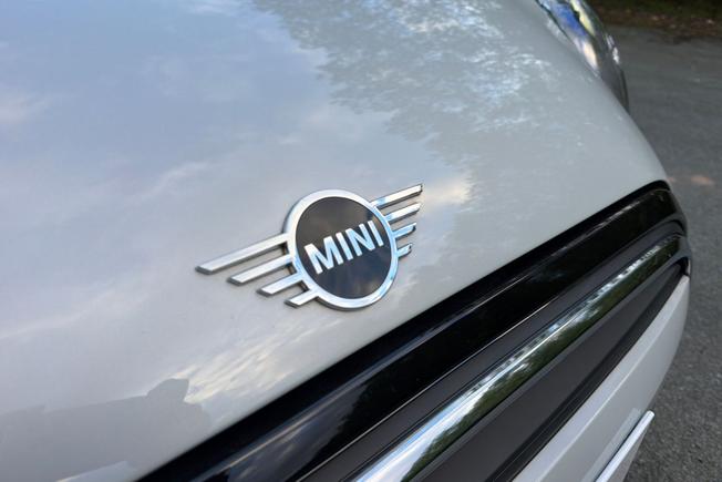 MINI Hatch Photo 22