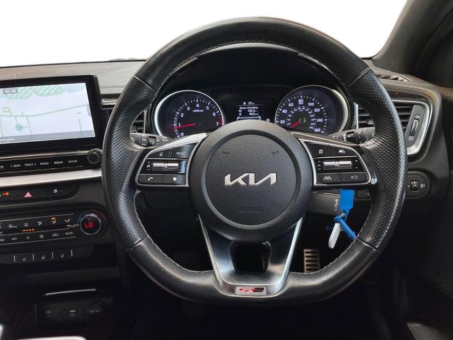 KIA Xceed Photo 11