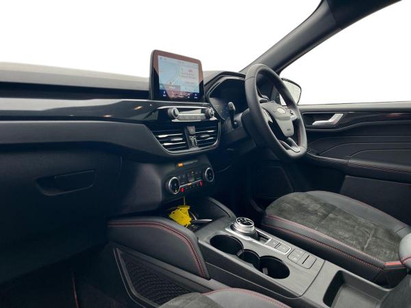 Ford Kuga Photo autoimg-67d1dd287ca55df1725222455ad34ef6fb5e621f.jpg