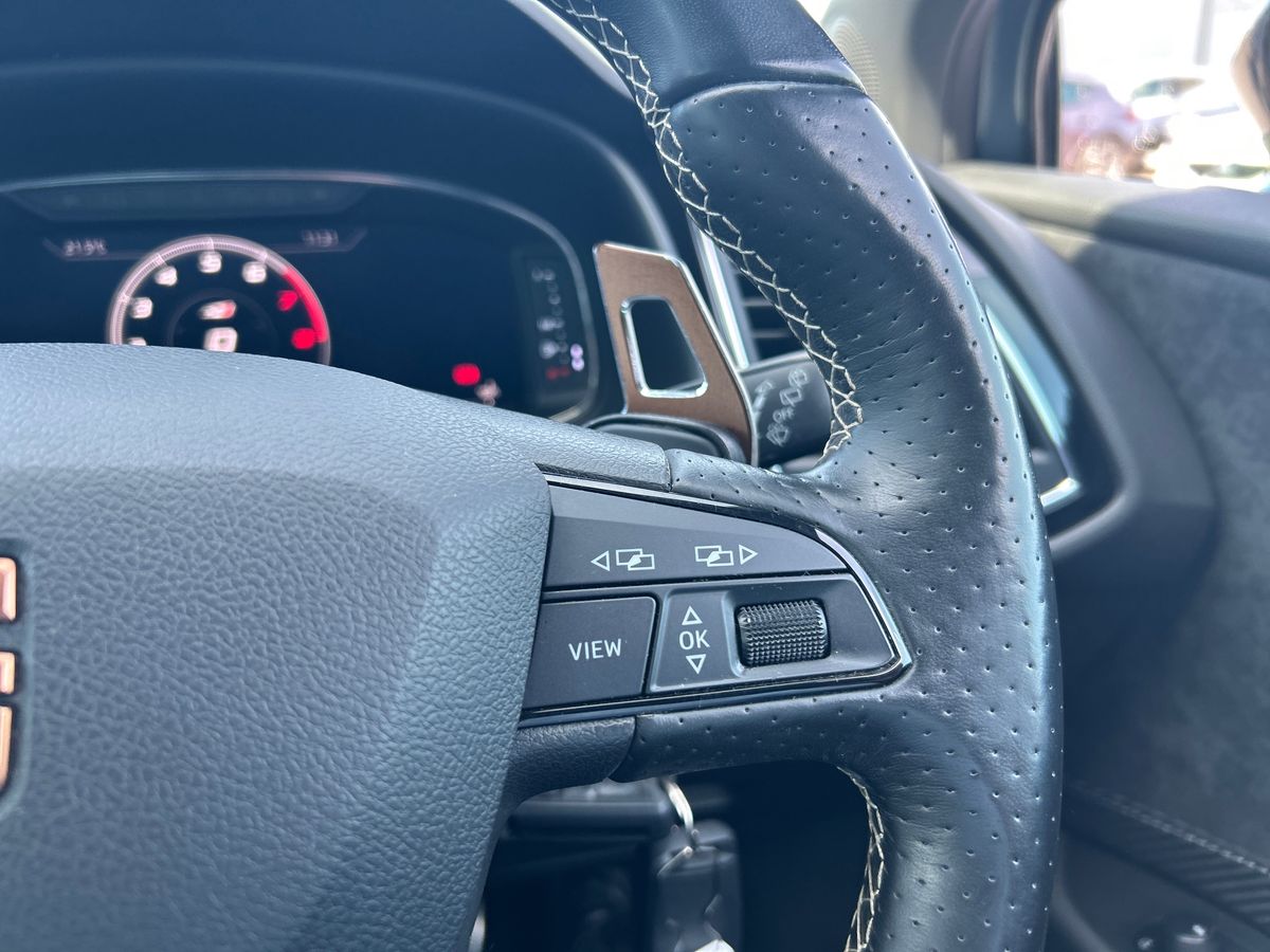 SEAT Leon Photo 15