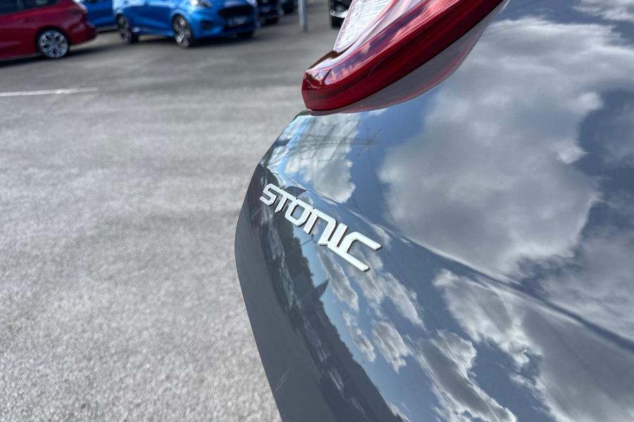 Kia STONIC Photo autoimg-67d308c1f5242467bb673e67ccff45e20e4753b8.jpg