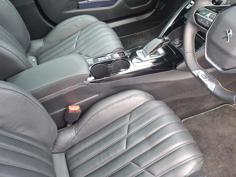 Used Peugeot 2008 NU70AUT 49