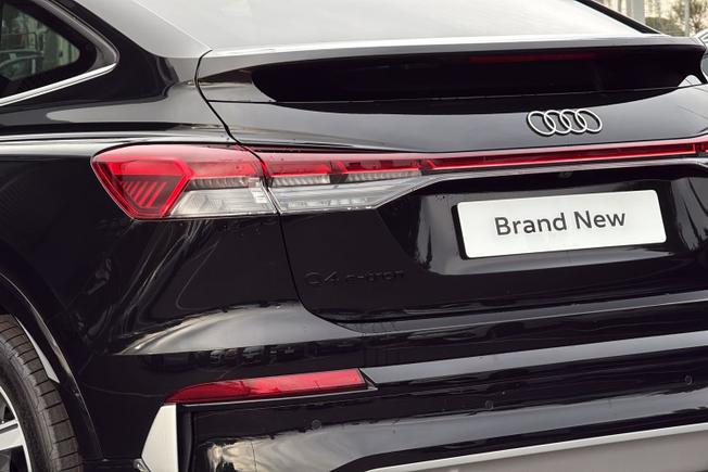 AUDI  Q4 Sportback Photo 50