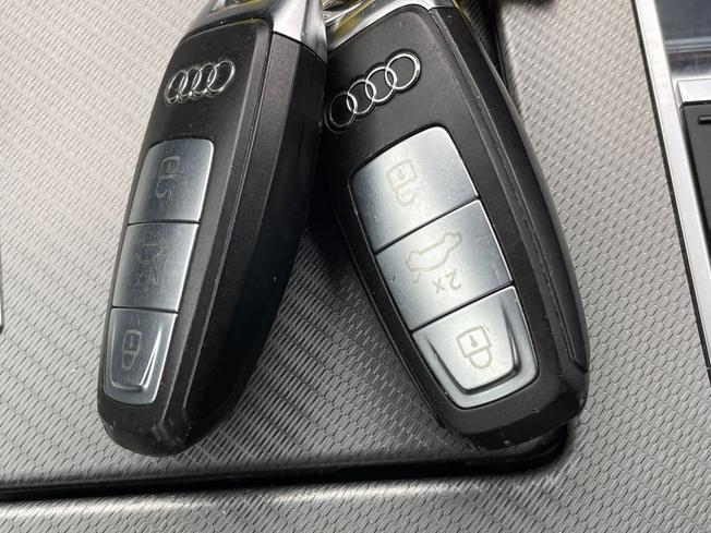 AUDI A6 Saloon Photo 55