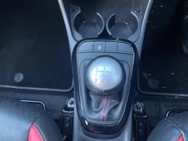 KIA Picanto Photo 25