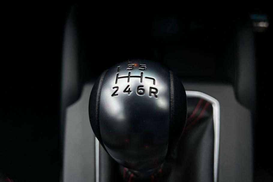 Used Ford Focus XRZ1312 26