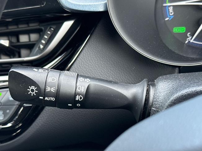 TOYOTA C-Hr Photo 56