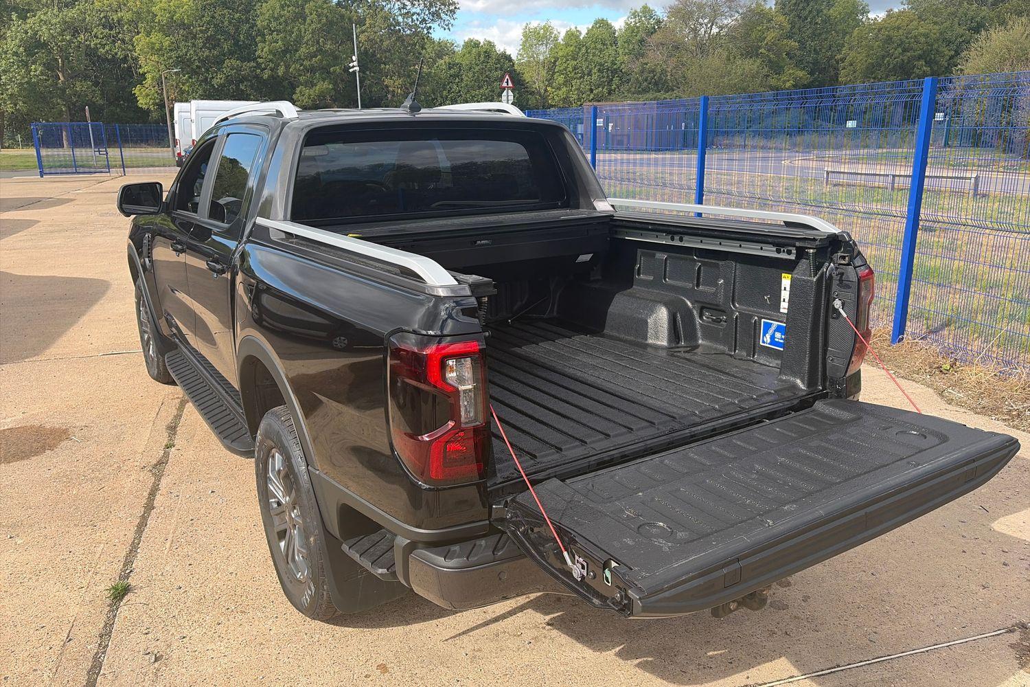 Ford RANGER Photo 4