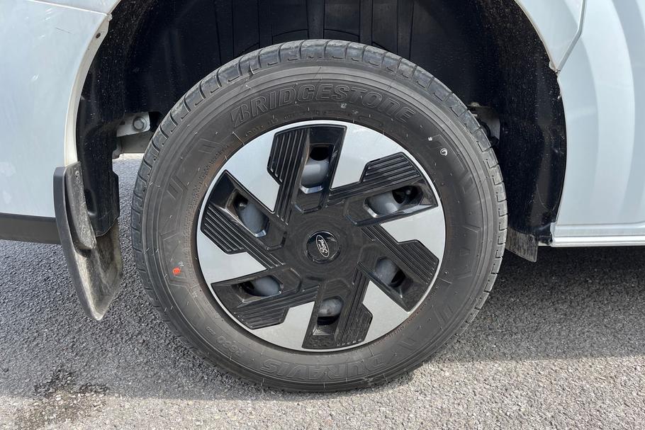 Used Ford E-Transit Custom MJ25UCS 8