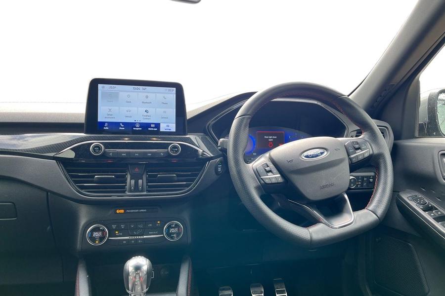 Ford KUGA Photo autoimg-67f788fb0dc4bde881819aa7a61b53244660d14e.jpg