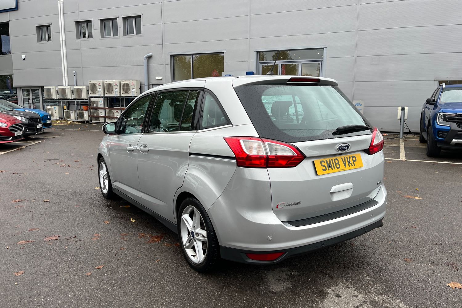 Ford GRAND C-MAX Photo 32