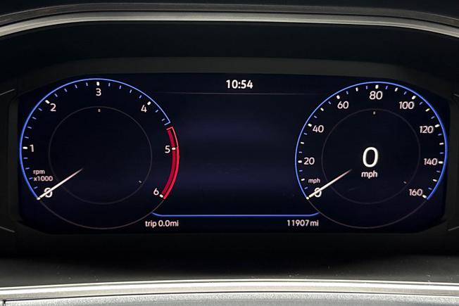 VOLKSWAGEN T-Roc Photo 15
