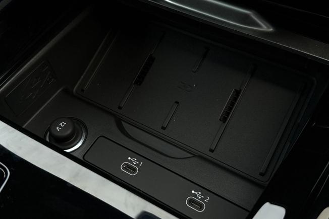 AUDI Q3 Photo 34
