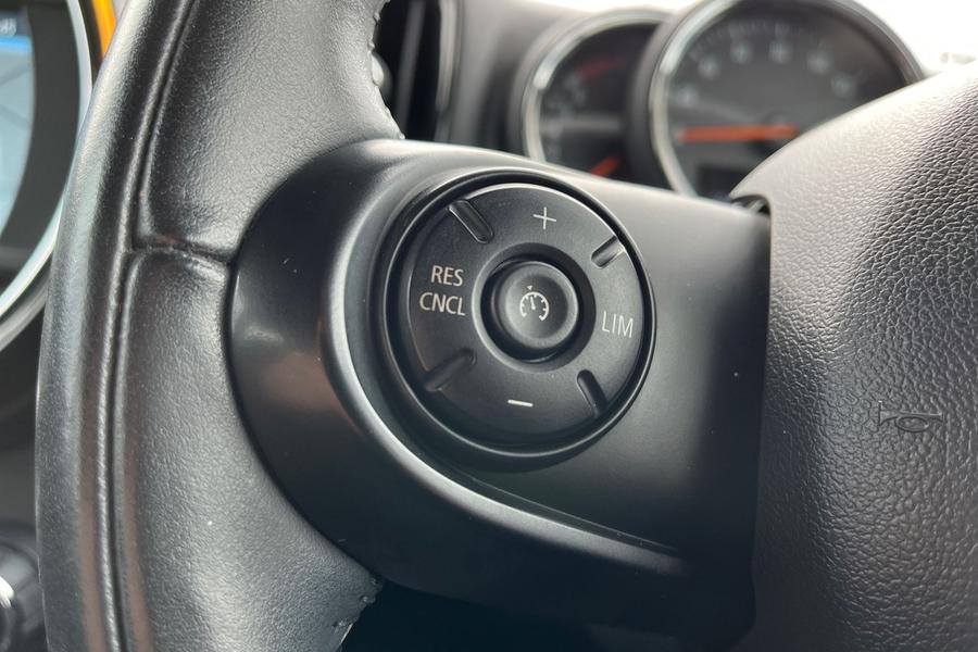 MINI Countryman Photo autoimg-68031d07feb75e7f4edd3622dcd1680eb40dd576.jpg