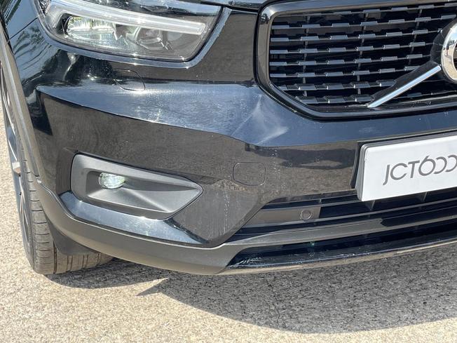 VOLVO Xc40 Photo 22