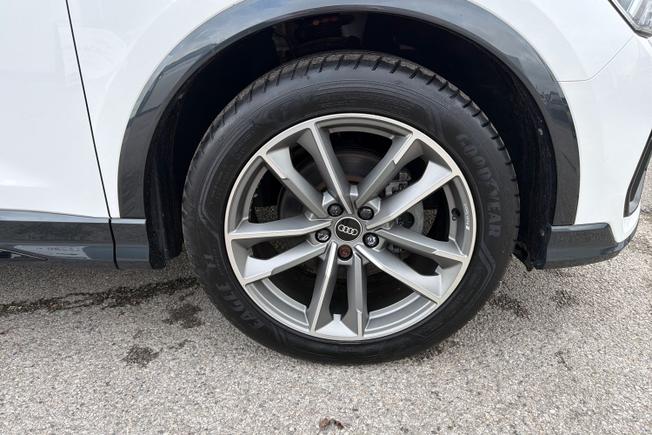 Audi Q3 Photo 26
