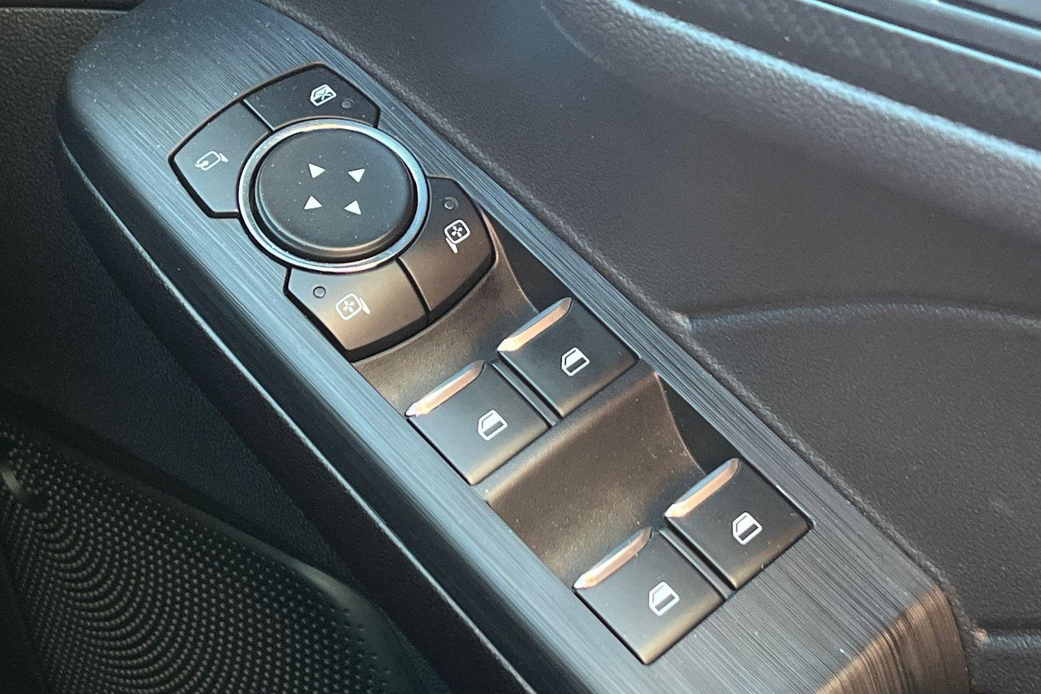 Ford KUGA Photo 15
