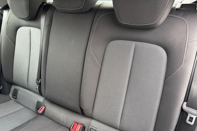 AUDI Q2 Photo 10