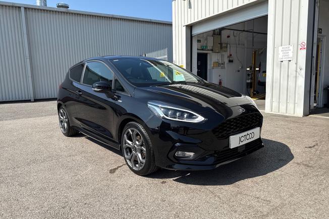 FORD Fiesta Photo 30