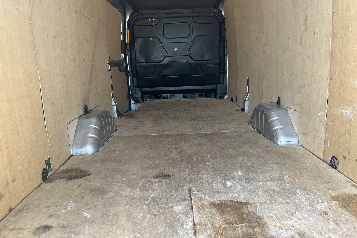Ford TRANSIT Photo 3