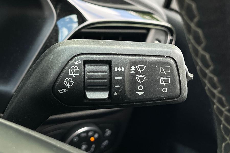 Ford Fiesta Photo autoimg-680e278551ca99f676ce605cac830fbf1f217329.jpg