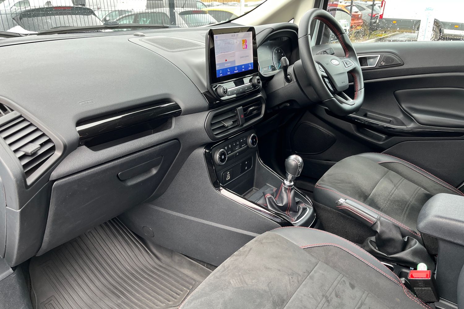 Ford EcoSport Photo 17