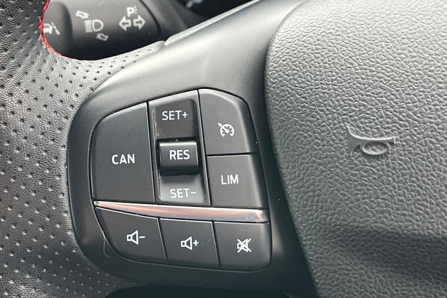 Ford Focus Photo autoimg-680f4146dc5bbadf1d168d617b24bab4fae768d1.jpg