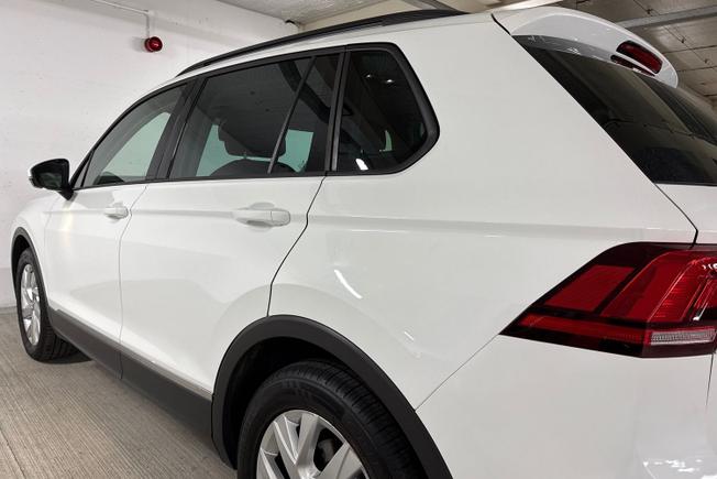 VOLKSWAGEN Tiguan Photo 36