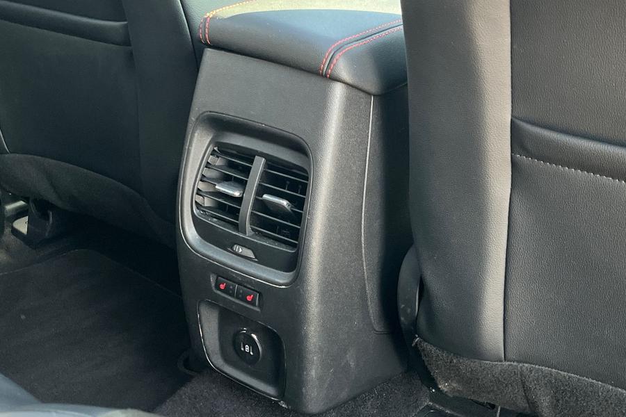 Ford KUGA Photo autoimg-6810f5e21cbe191f6396e6a5e87ef3949aab51e7.jpg