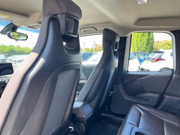 BMW i3 Photo autoimg-6811c9963af1f3e0d6850afdf46ea51db881c475.jpg