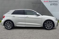 AUDI A1 Photo 4