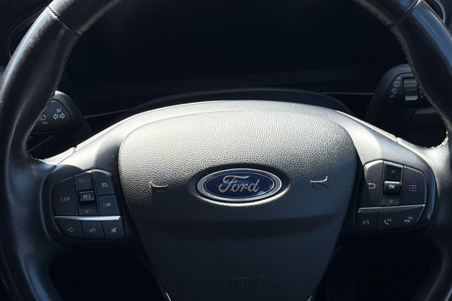 Ford FOCUS Photo 11