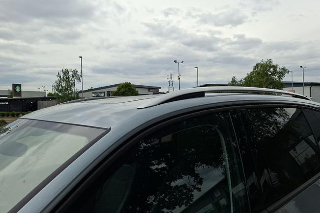 VOLKSWAGEN Tiguan Photo 22
