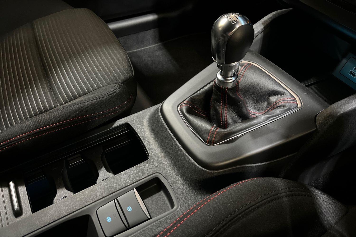 Ford FOCUS Photo 37