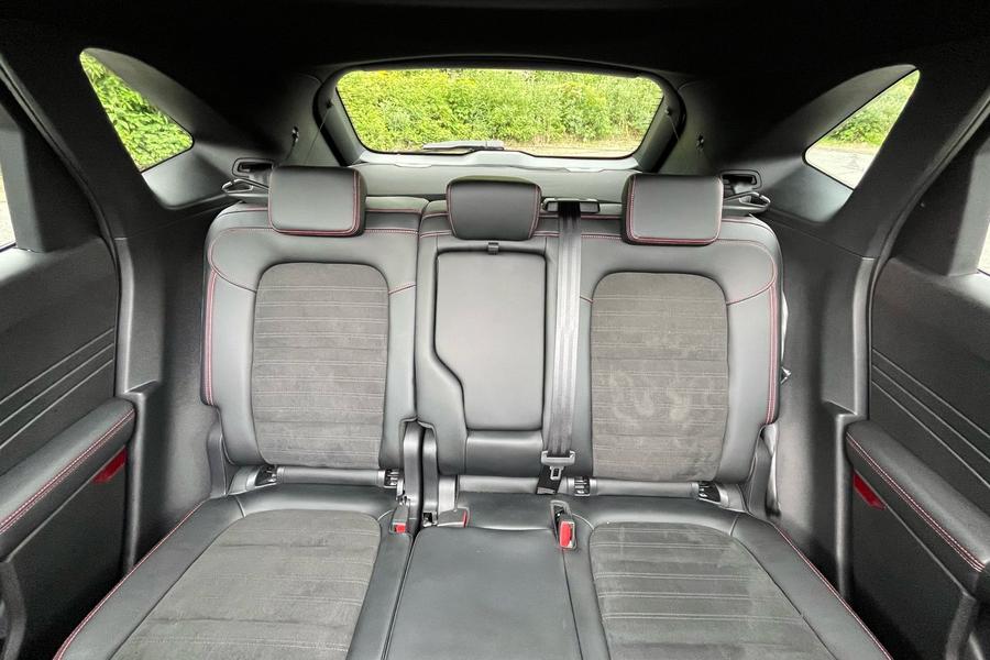 Ford KUGA Photo autoimg-681a8614439114ecfa08ba12bcec059ad28a2a38.jpg