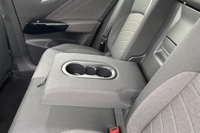 VOLKSWAGEN ID.3 Photo 22