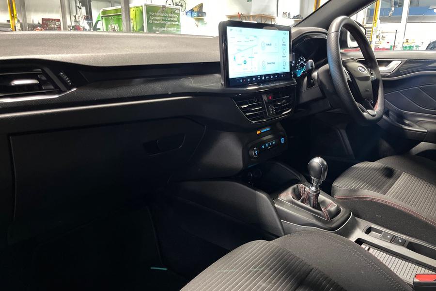 Ford Focus Photo autoimg-6820c4da3bde5a97739d0784cf2b41694fa11fe6.jpg