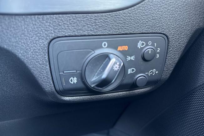 Audi Q2 Photo 33