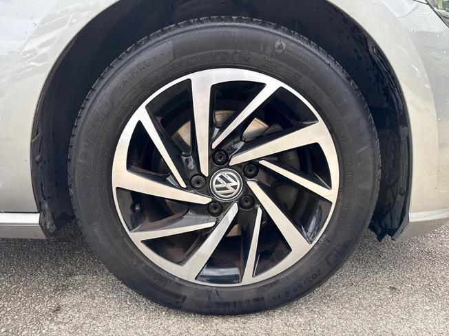 Volkswagen Golf Photo 5