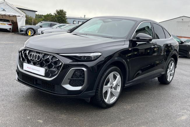 AUDI Q5 Photo 23