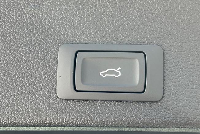 AUDI Q2 Photo 38