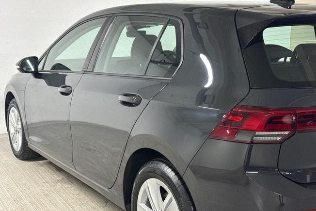 VOLKSWAGEN Golf Photo 26
